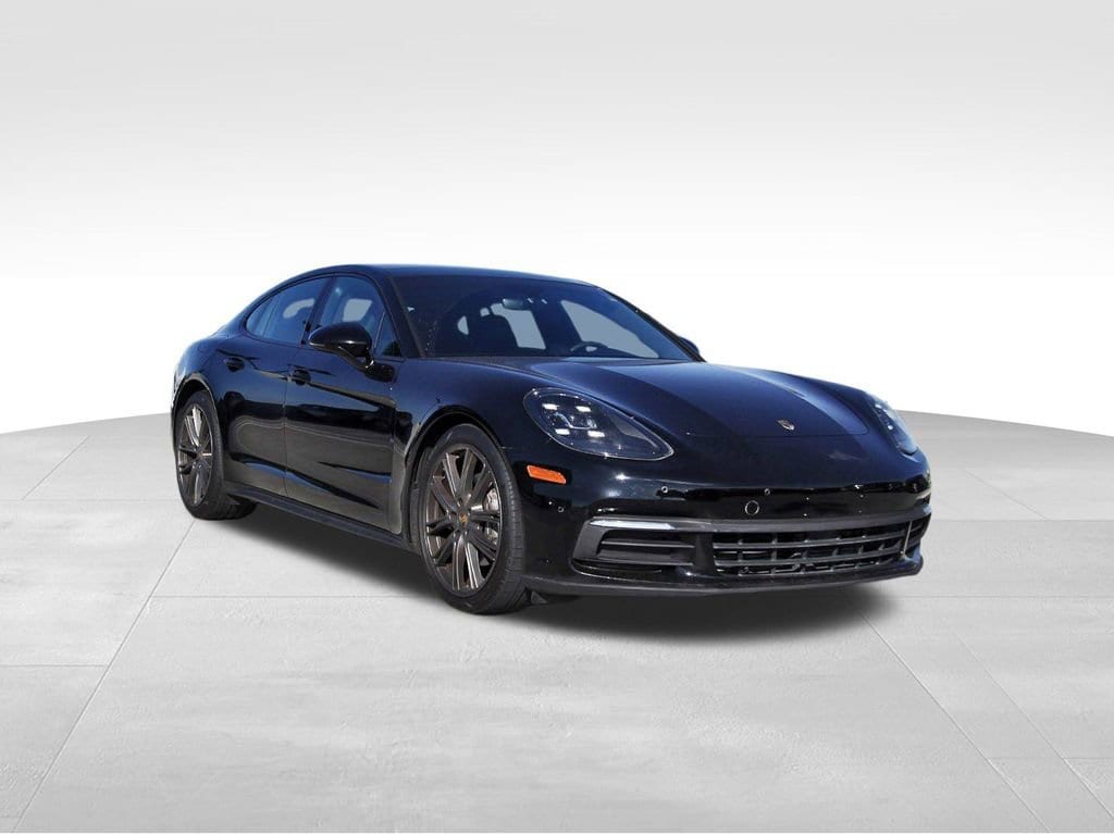2019 Porsche Panamera Base