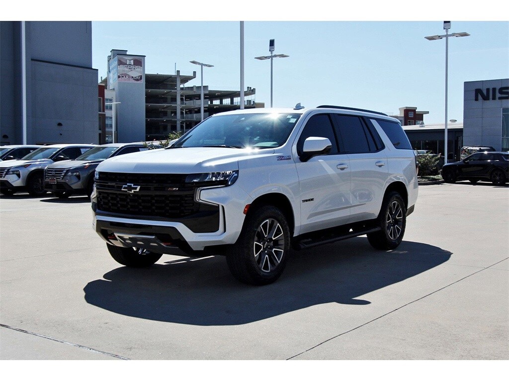2023 Chevrolet Tahoe Z71 photo 2
