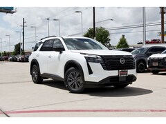 2026 Nissan Pathfinder SV SUV