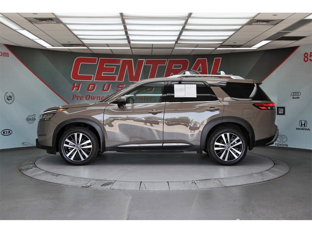 2024 Nissan Pathfinder Platinum - Photo 3