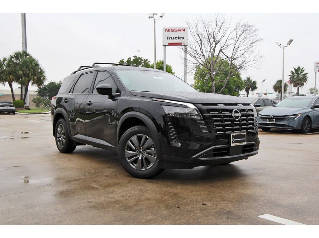 New 2026 Nissan Pathfinder SV