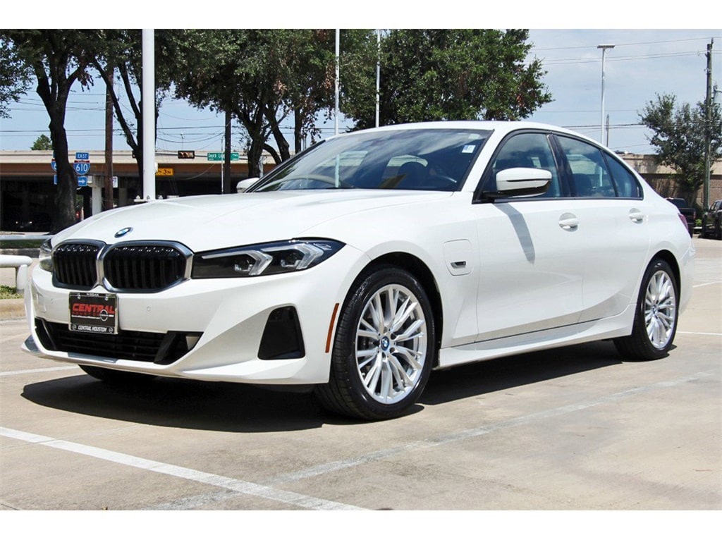 Used 2023 BMW 3 Series 330e with VIN 3MW39FF00P8D50951 for sale in Houston, TX