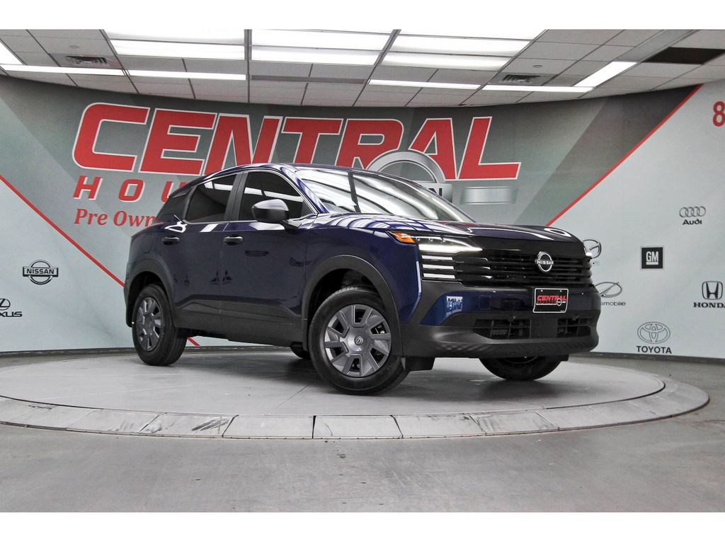 New 2027 Nissan Kicks S