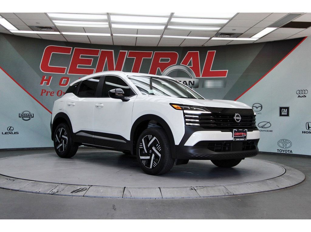New 2026 Nissan Kicks SV