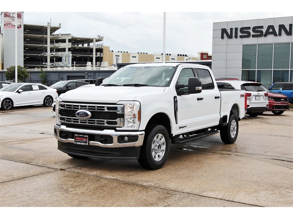 Used 2024 Ford F-250 Super Duty XLT with VIN 1FT7W2BT3REC93148 for sale in Houston, TX