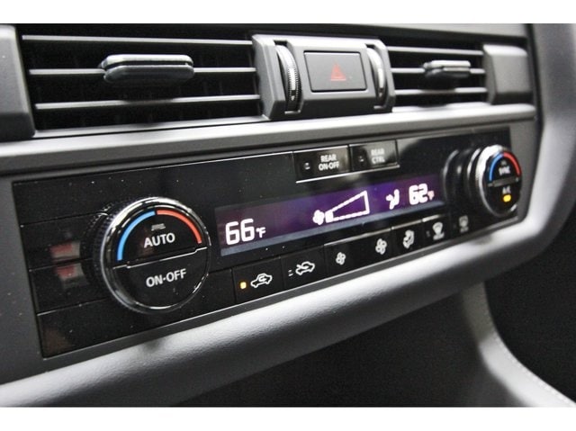 2025 Nissan Pathfinder S - Photo 19