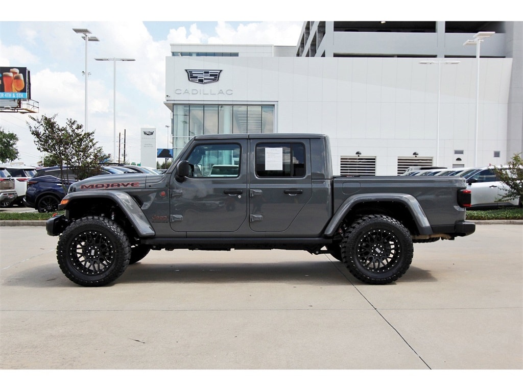 Used 2023 Jeep Gladiator Mojave Truck