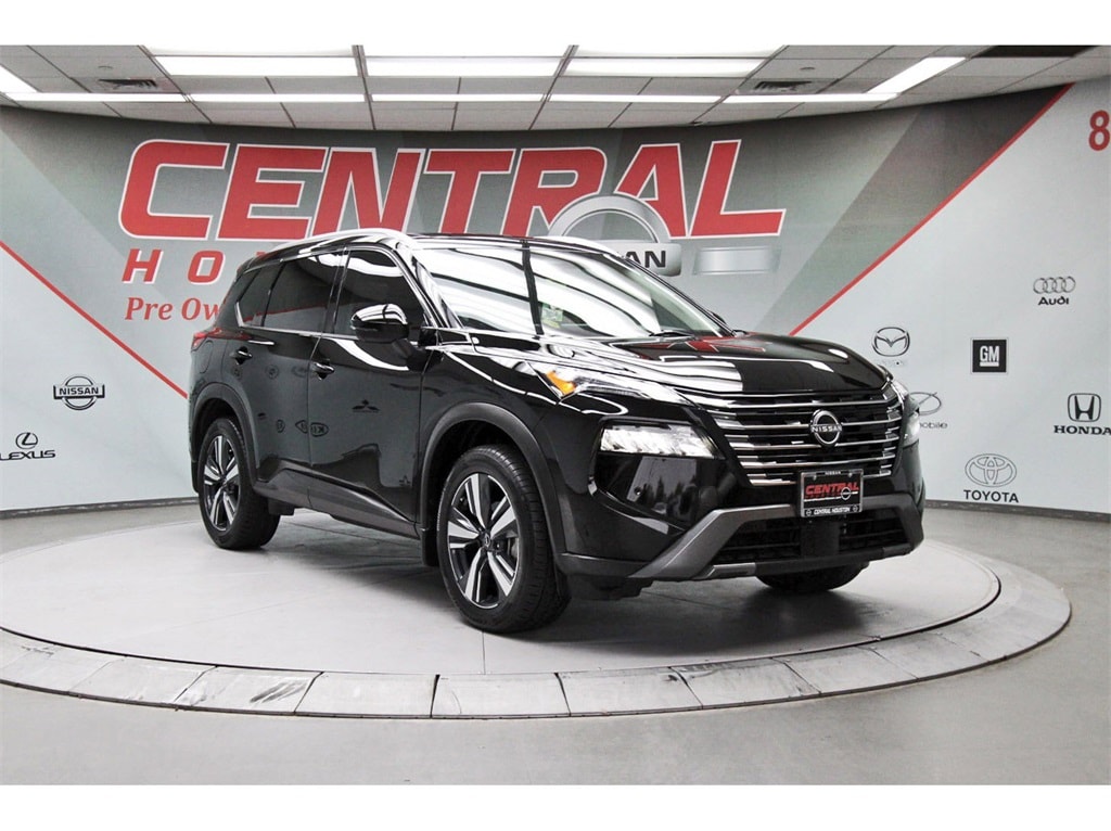 2024 Nissan Rogue SL