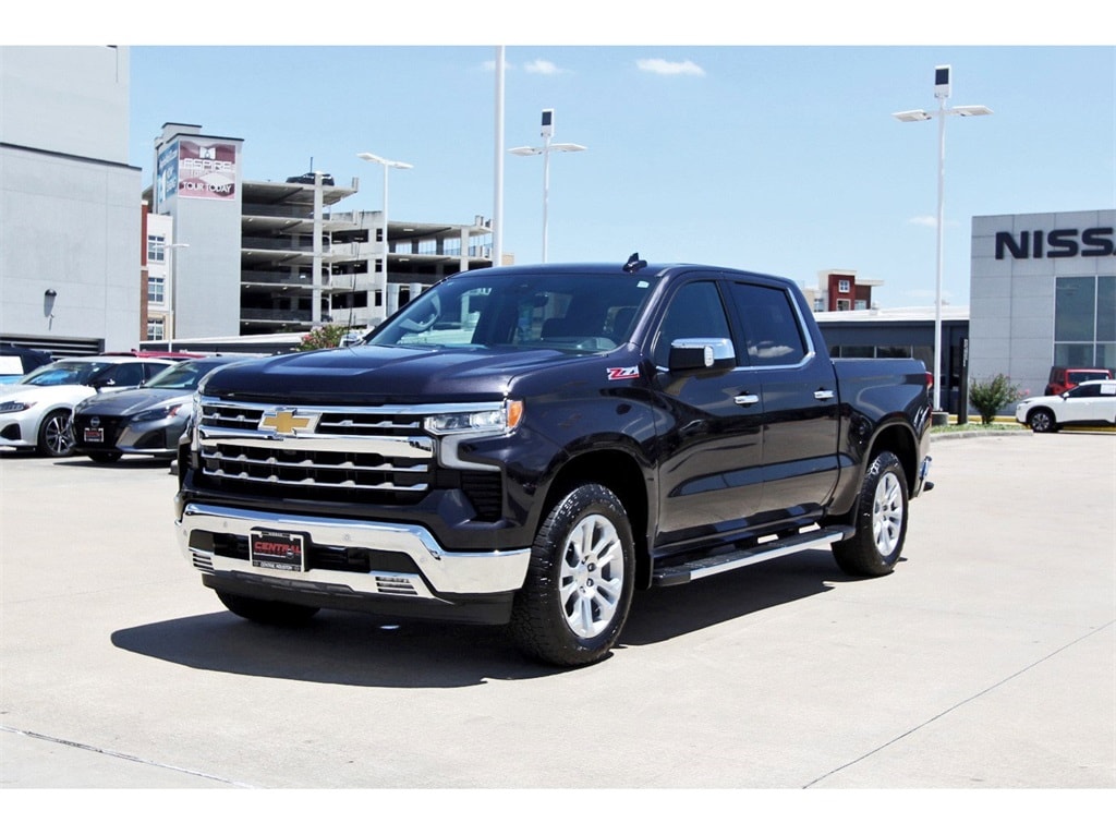 Used 2024 Chevrolet Silverado 1500 LTZ with VIN 2GCUDGED0R1204695 for sale in Houston, TX