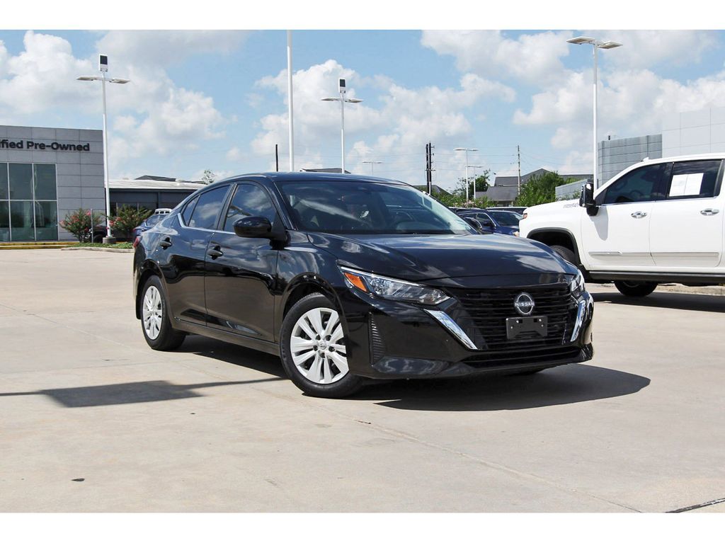 2024 Nissan Sentra S CVT's photo