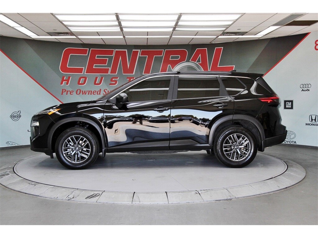 Used 2025 Nissan Rogue S SUV