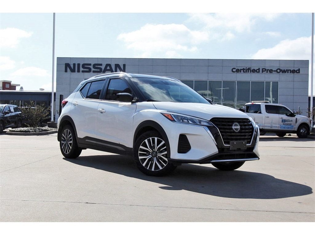 2023 Nissan Kicks SV