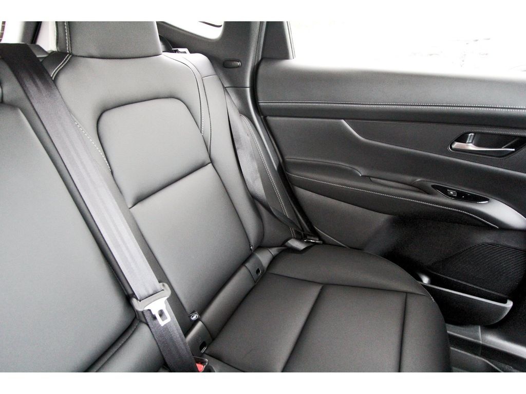 2025 Nissan Murano SL - Photo 12