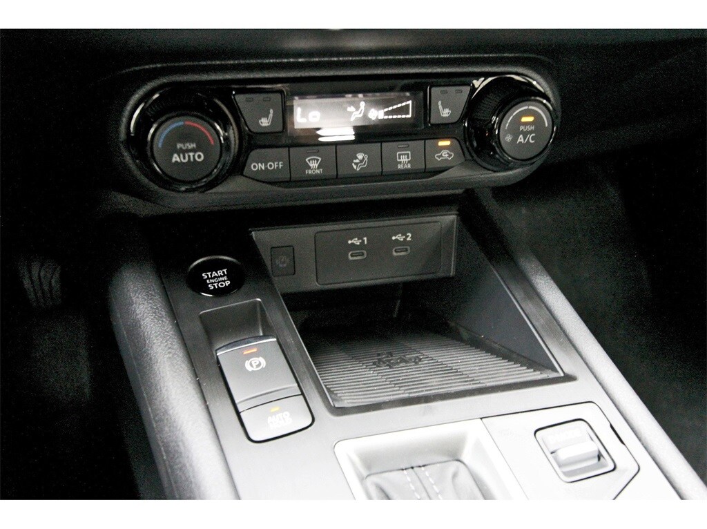 2026 Nissan Kicks SV photo 19