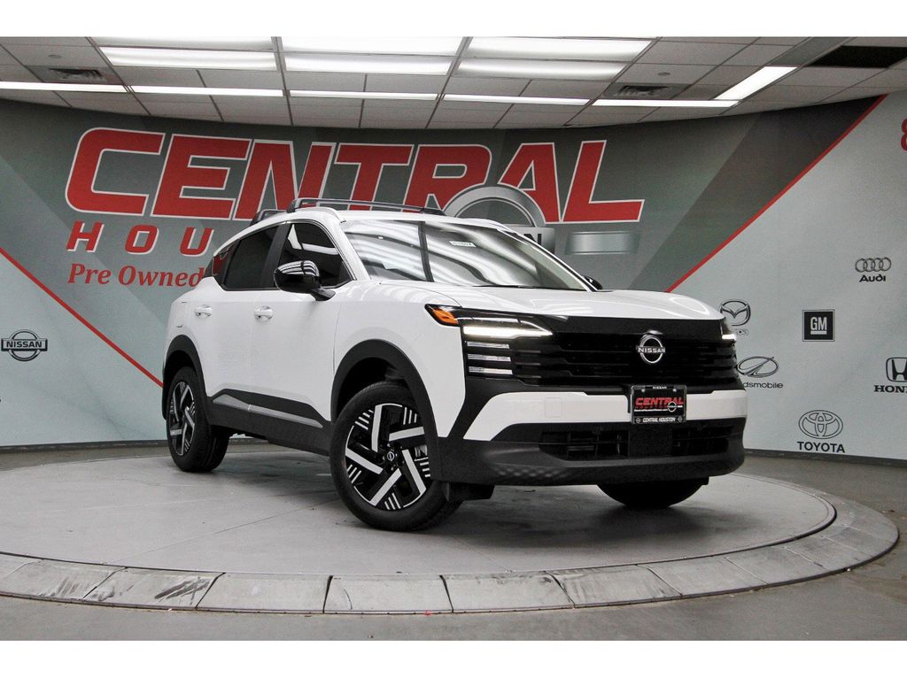 New 2026 Nissan Kicks SV