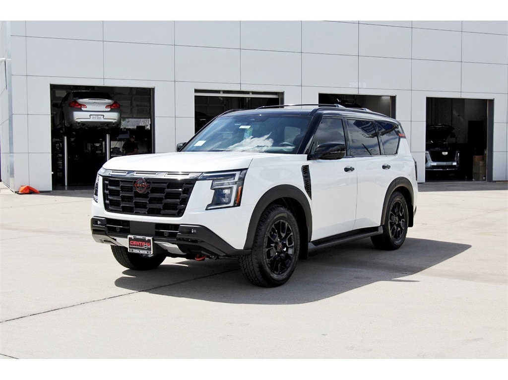 2026 Nissan Armada photo 3