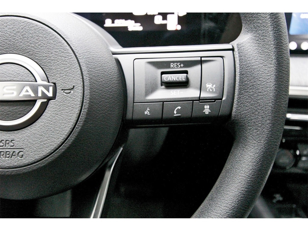 2026 Nissan Kicks SV photo 14