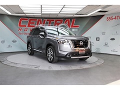 2025 Nissan Pathfinder Platinum SUV