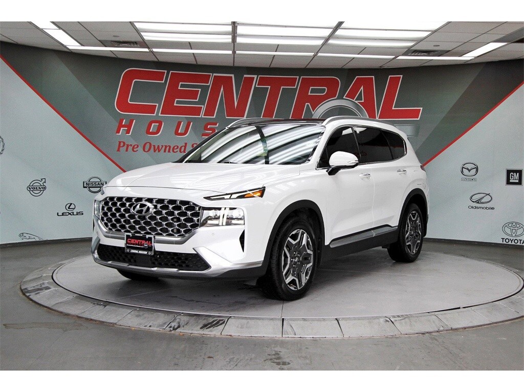 Used 2022 Hyundai Santa Fe Limited with VIN 5NMS44AL1NH388845 for sale in Houston, TX