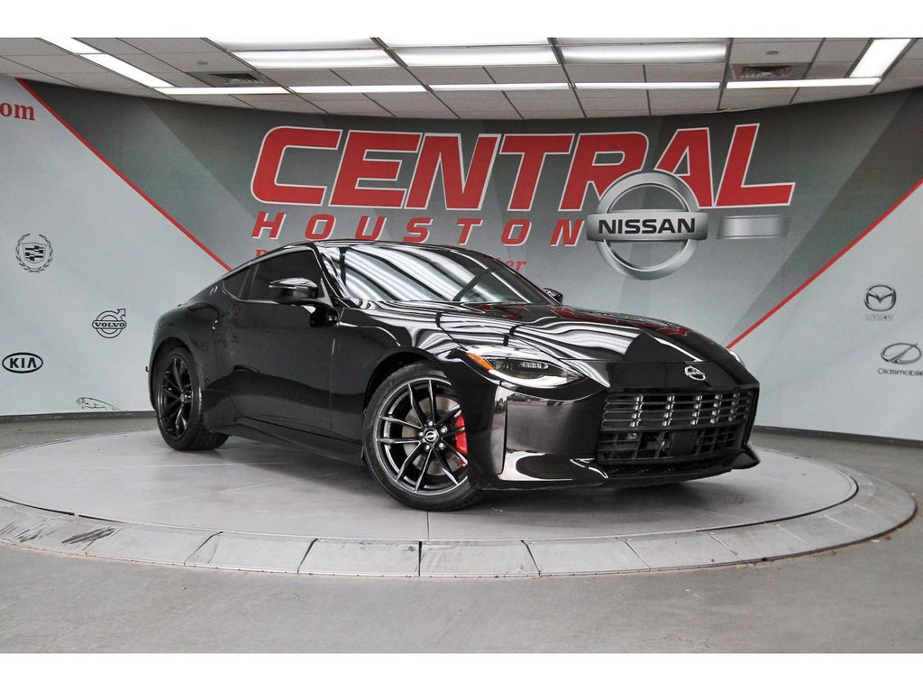 2025 Nissan Z Performance 6MT's photo