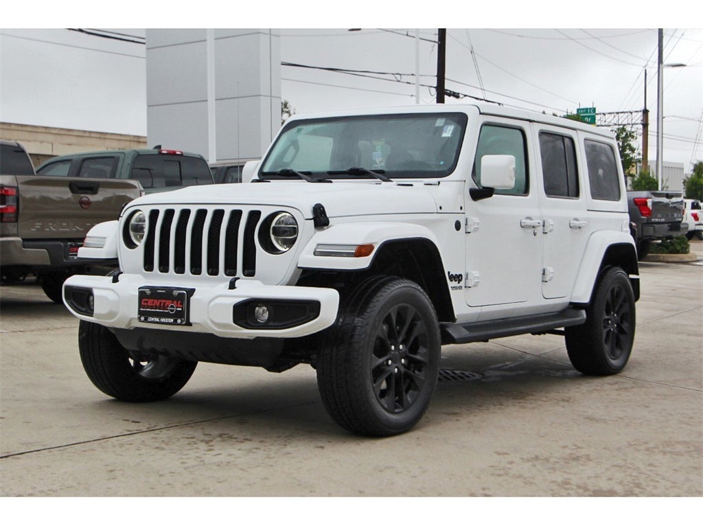 Used 2022 Jeep Wrangler Unlimited High Altitude with VIN 1C4HJXEN6NW139003 for sale in Houston, TX