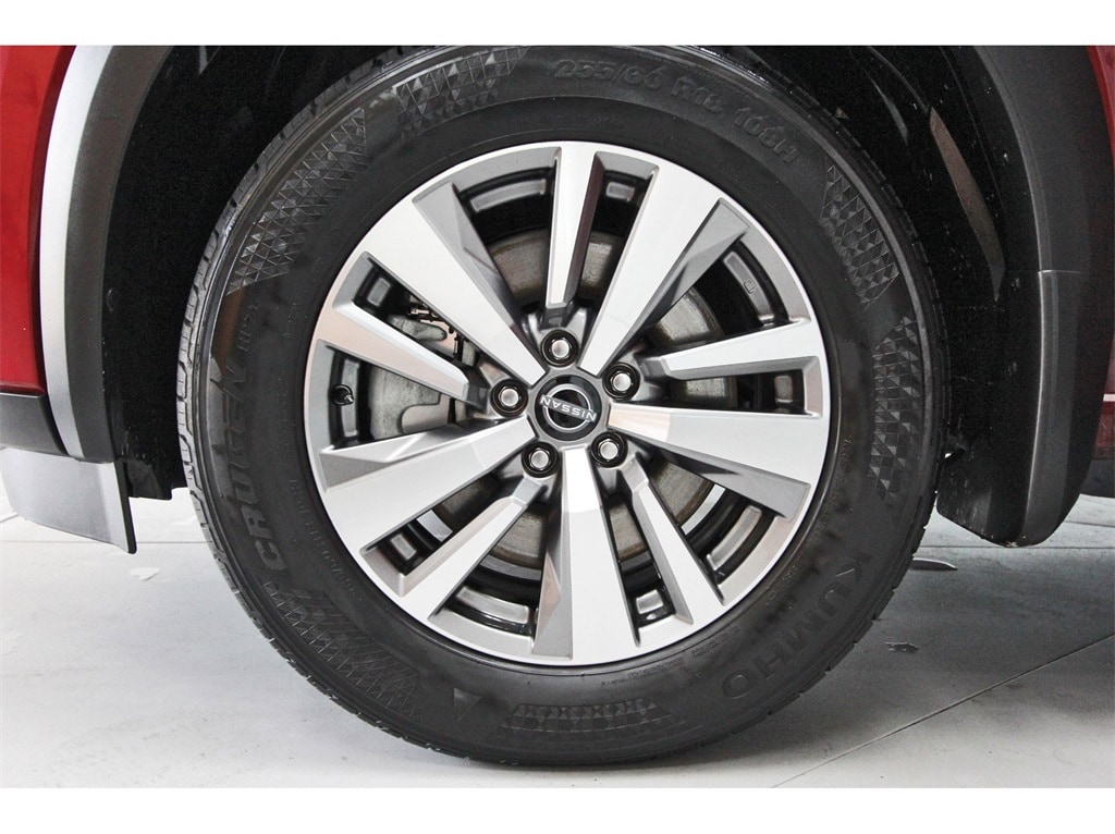 2023 Nissan Pathfinder SL photo 28
