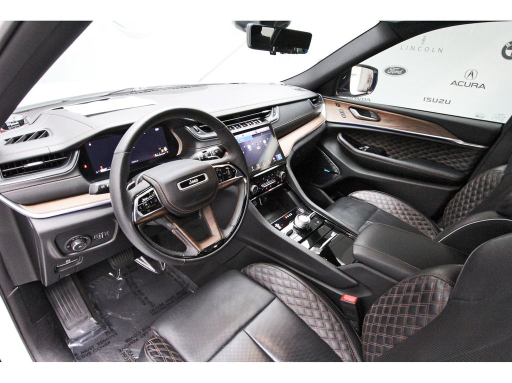 2024 Jeep Grand Cherokee Summit - Photo 13