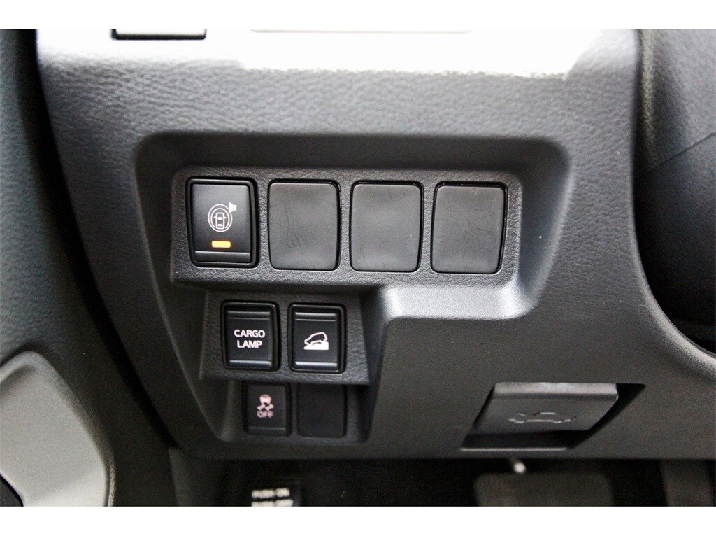 2024 Nissan Frontier SV - Photo 17