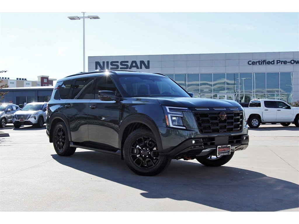 2026 Nissan Armada PRO-4X's photo