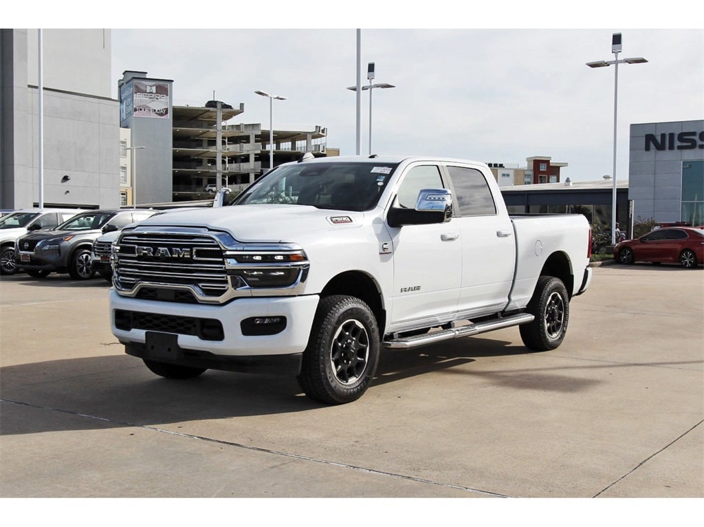 2025 Ram 2500 Laramie photo 2