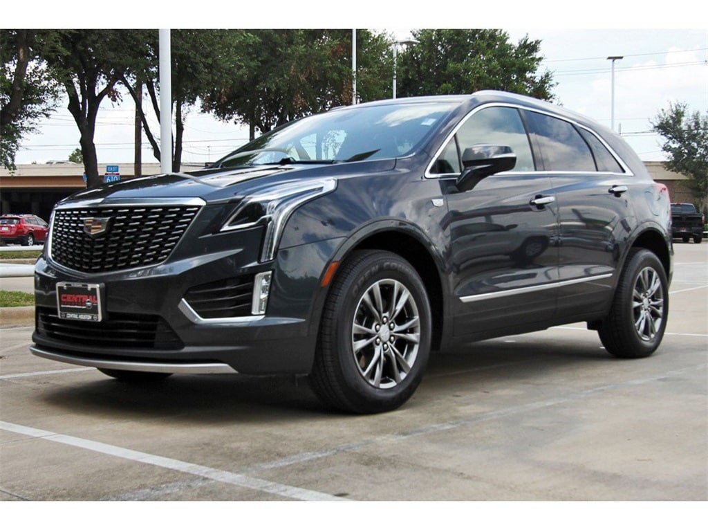 Used 2022 Cadillac XT5 Premium Luxury with VIN 1GYKNCRS6NZ107681 for sale in Houston, TX