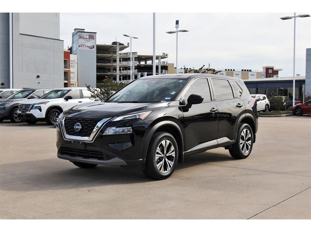2023 Nissan Rogue SV photo 2