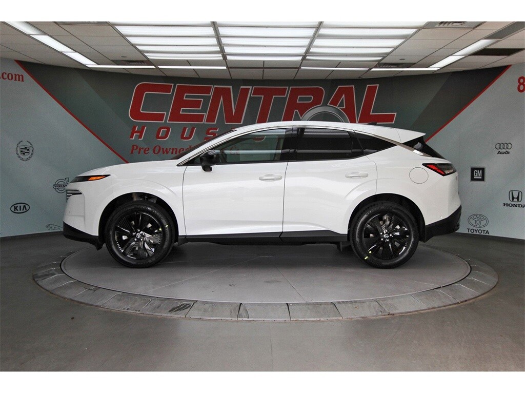 2025 Nissan Murano SV photo 2