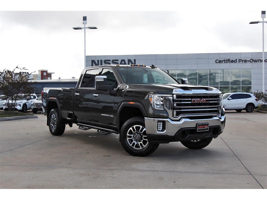 2023 GMC Sierra 2500HD SLT's photo