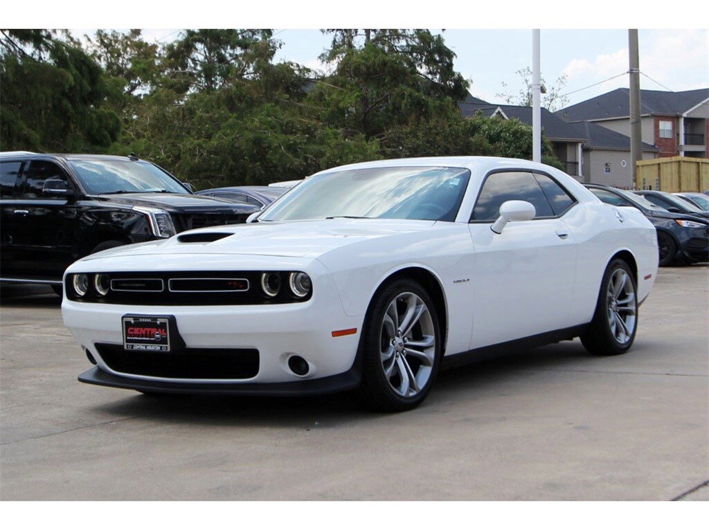 Used 2022 Dodge Challenger R/T with VIN 2C3CDZBT7NH124657 for sale in Houston, TX