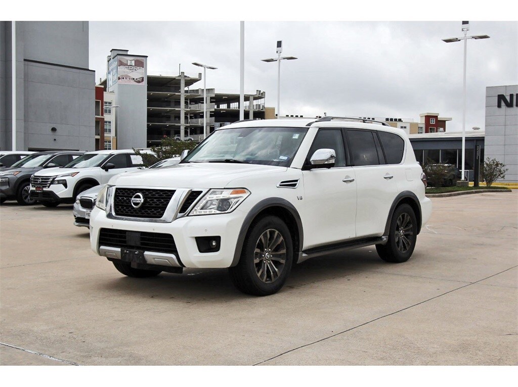 2017 Nissan Armada Platinum photo 2
