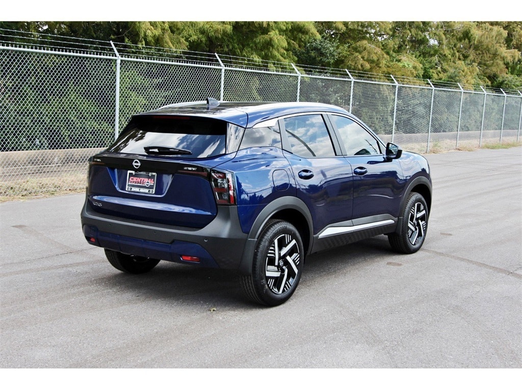 2026 Nissan Kicks SV photo 4