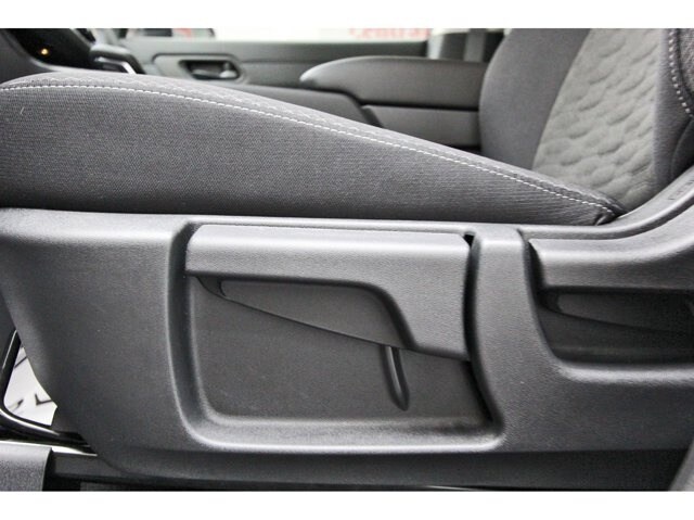 2025 Nissan Pathfinder S - Photo 23