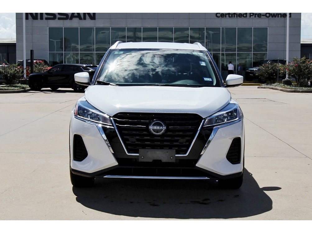 2023 Nissan Kicks SV photo 7