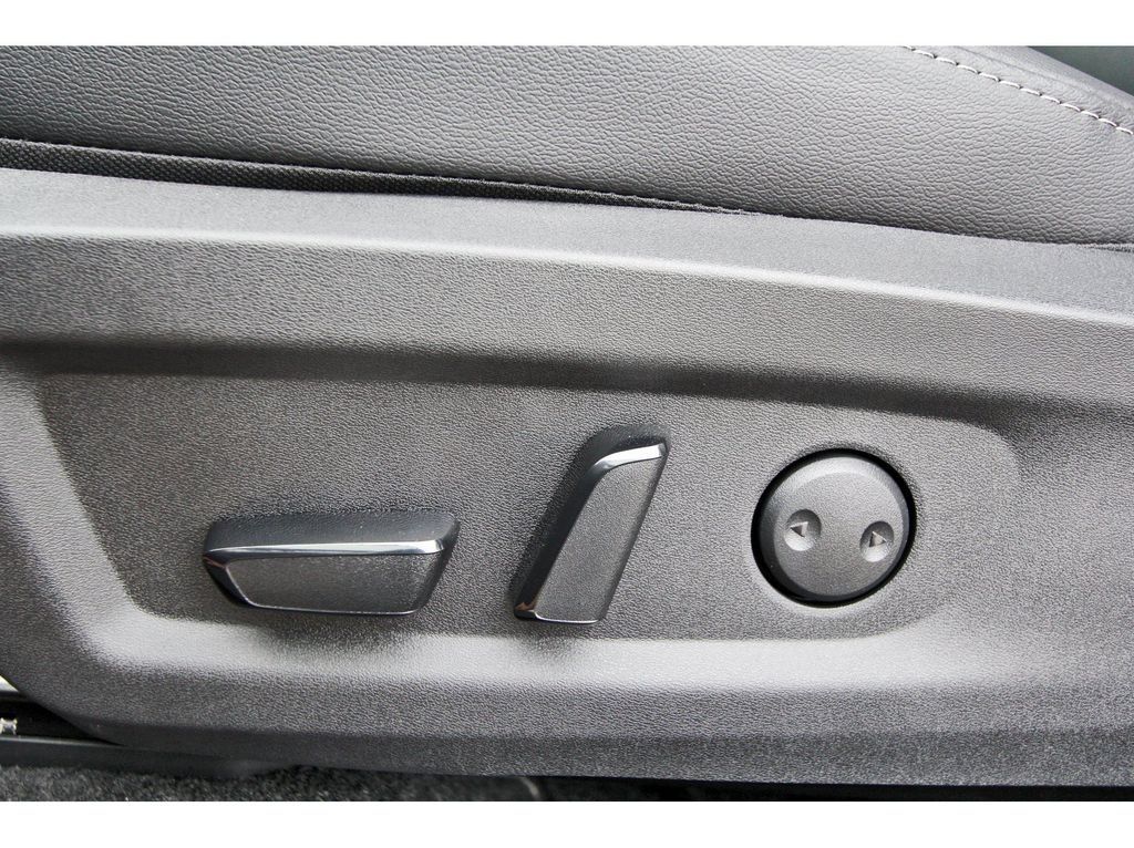 2025 Nissan Murano SL - Photo 20