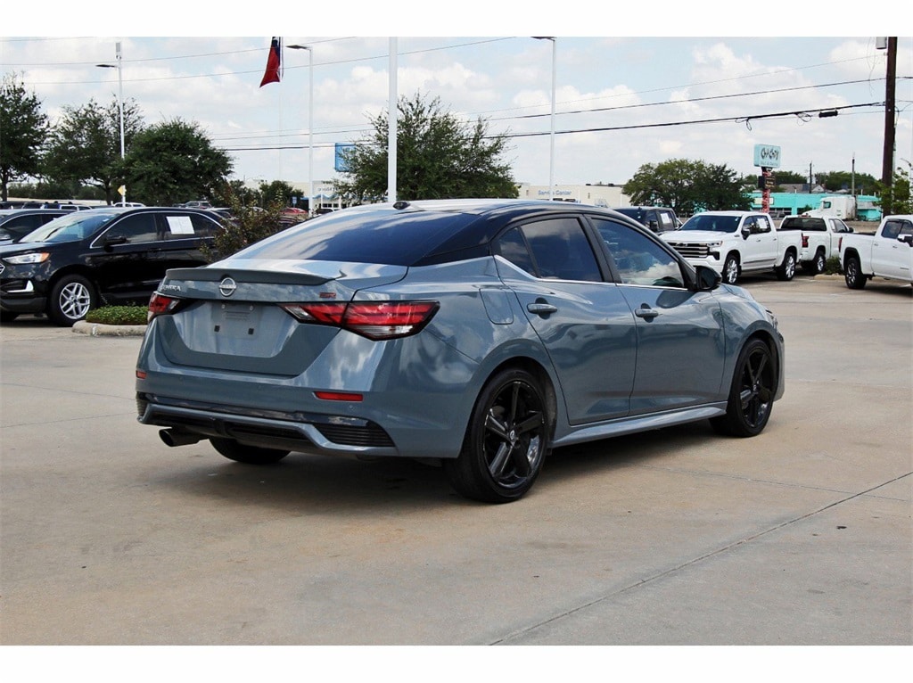2024 Nissan Sentra SR photo 5