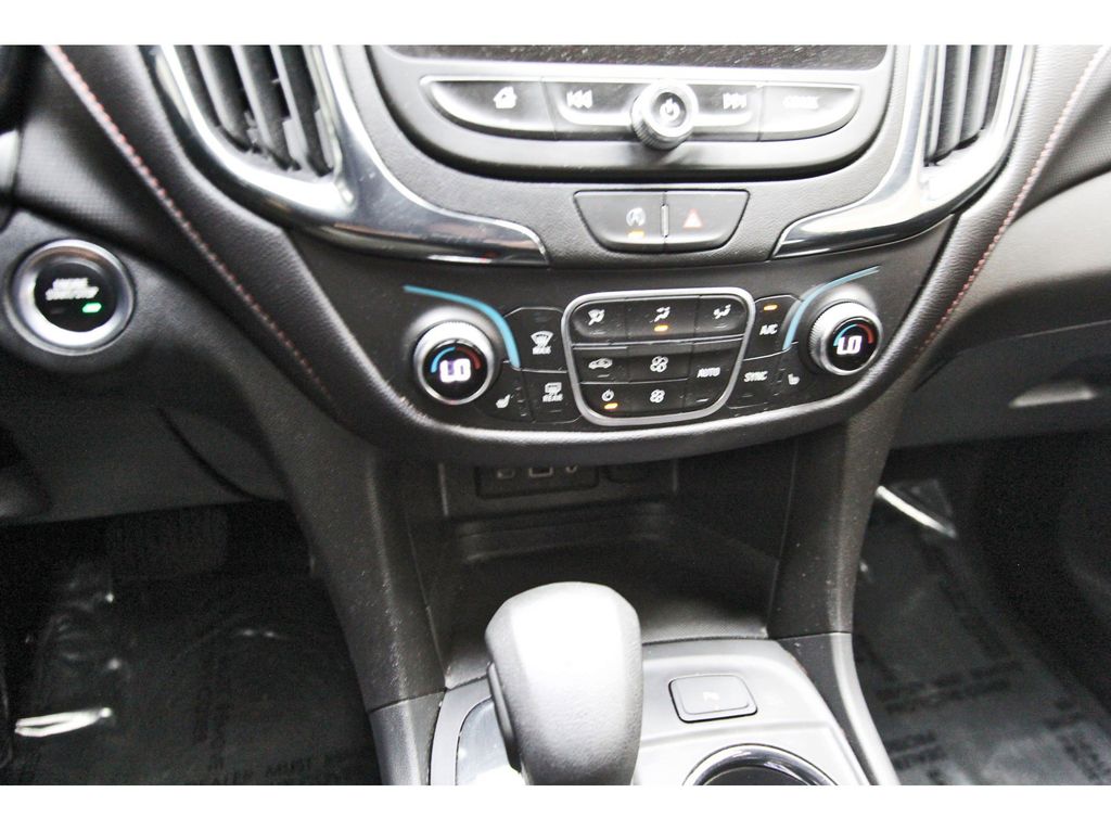 2024 Chevrolet Equinox RS - Photo 25