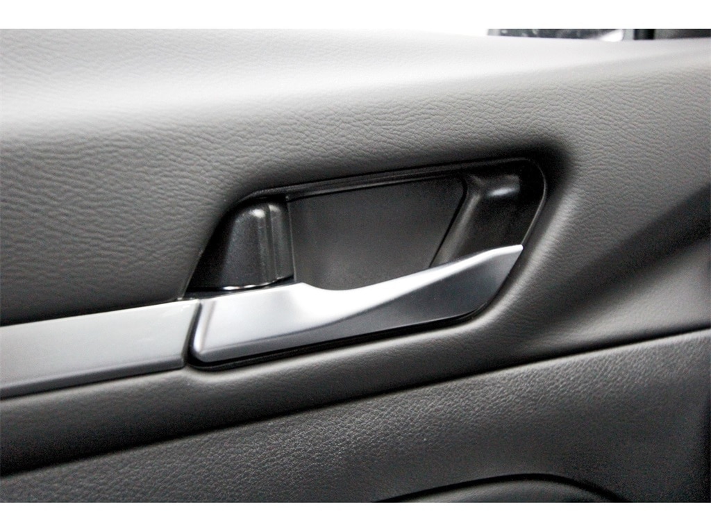 2025 Nissan Altima SR photo 15