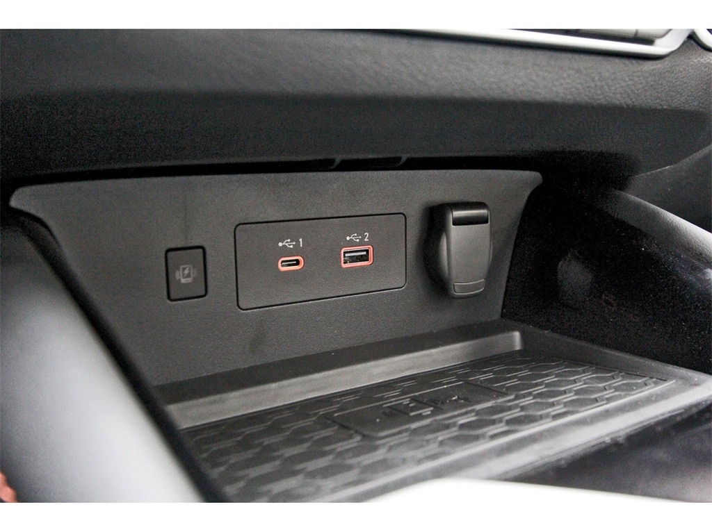 2025 Nissan Altima SR photo 20