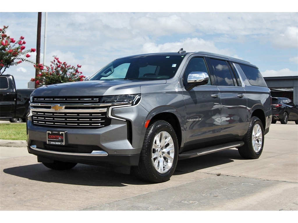 Used 2021 Chevrolet Suburban Premier with VIN 1GNSCFKD4MR300331 for sale in Houston, TX