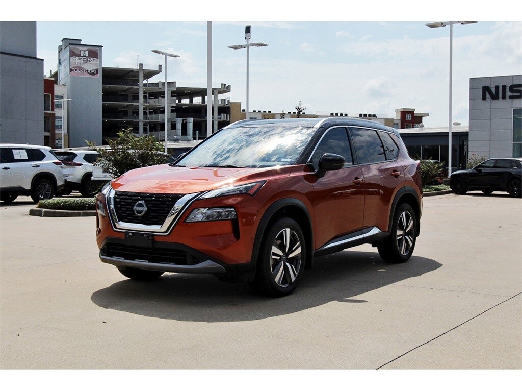 2023 Nissan Rogue SL photo 2