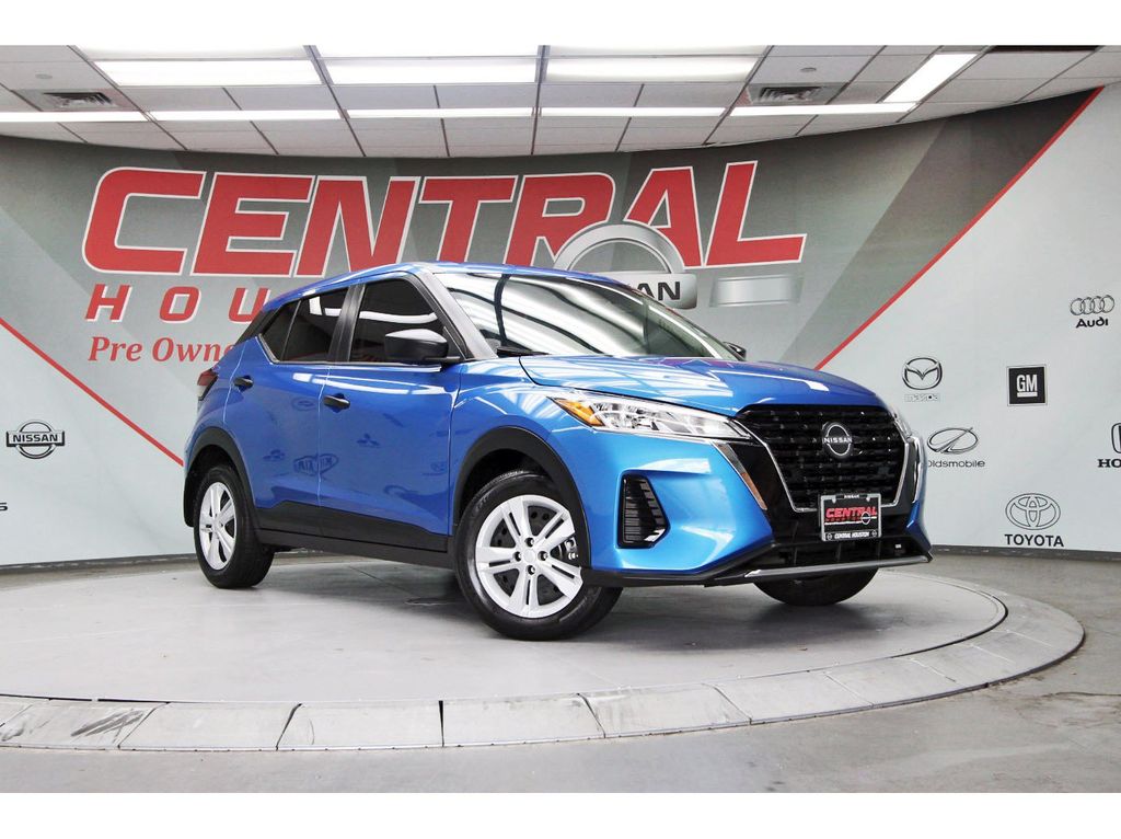2024 Nissan Kicks