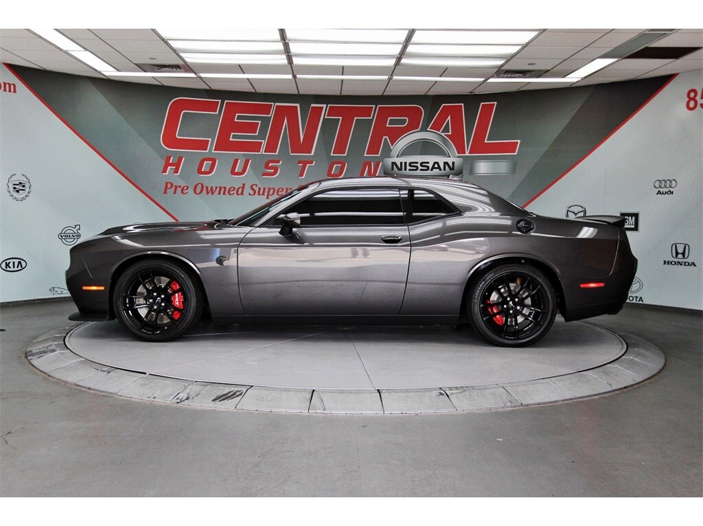 2023 Dodge Challenger SRT8 Hellcat photo 3