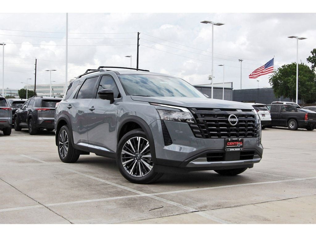 New 2026 Nissan Pathfinder Platinum