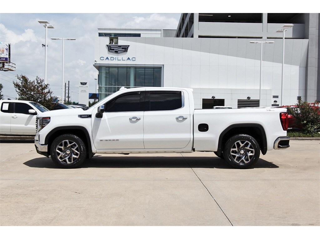 2023 Gmc Sierra 1500 SLT photo 3